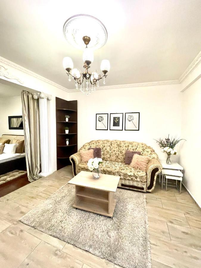 Baroq Central City Apartment Apartment Bucharest